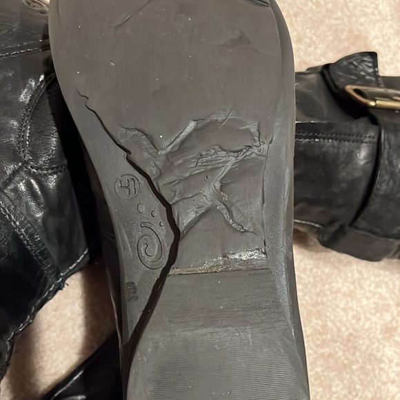 KHRIQ woman’s Blk pull on boot SZ 41 - Picture 11 of 12